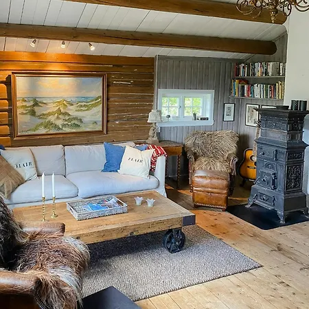 Fantastic Charming By Tinnsjoen בית נופש